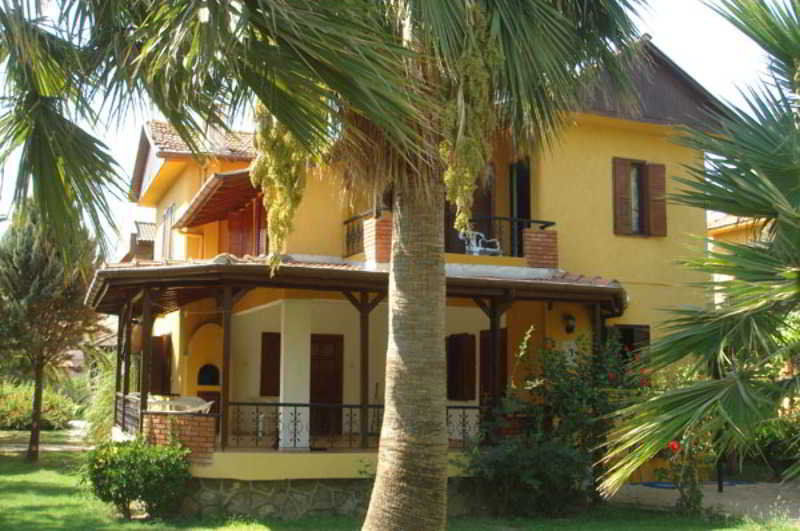 Holiday Calbis Hotel Dalyan Exterior photo