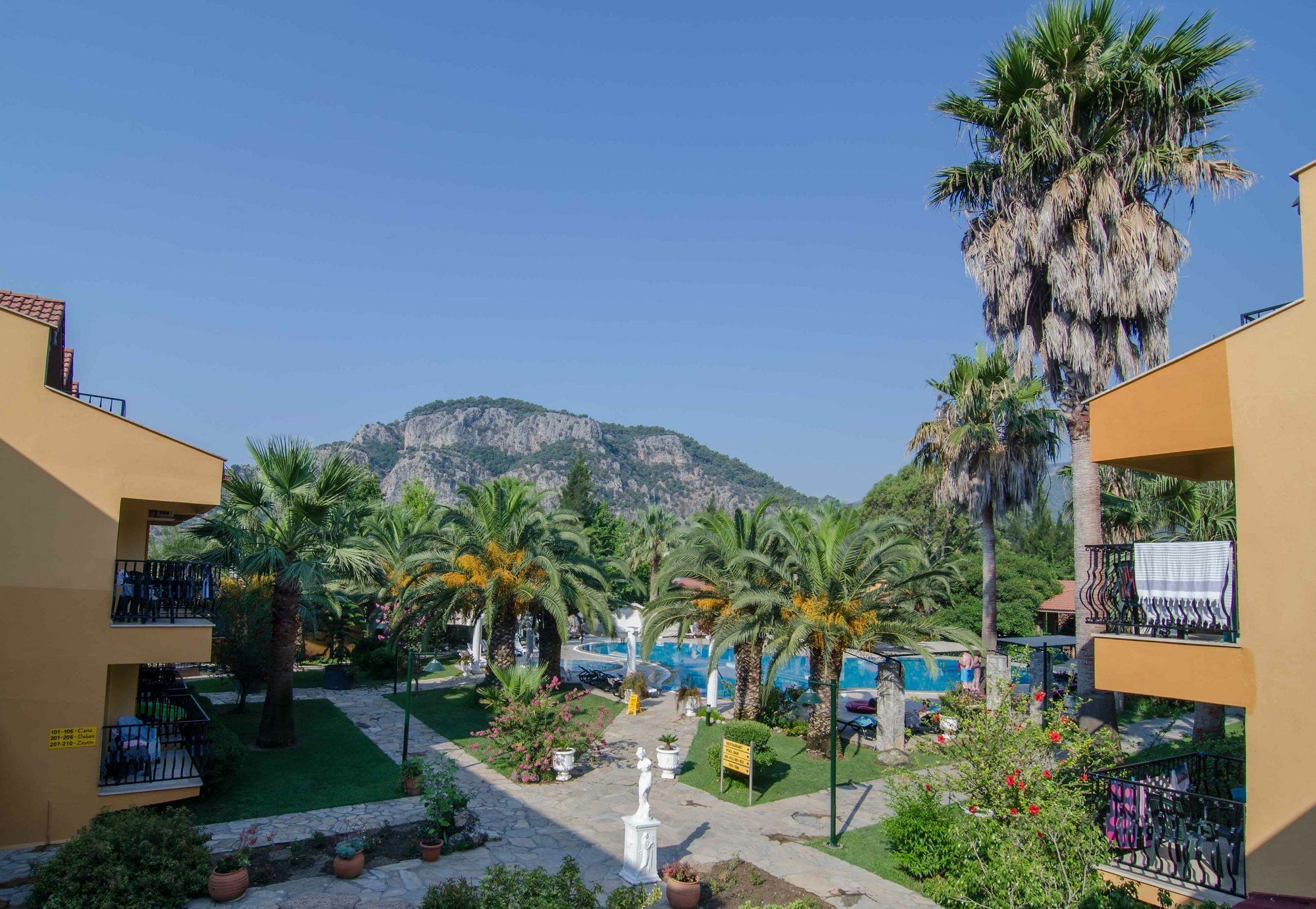 Holiday Calbis Hotel Dalyan Exterior photo